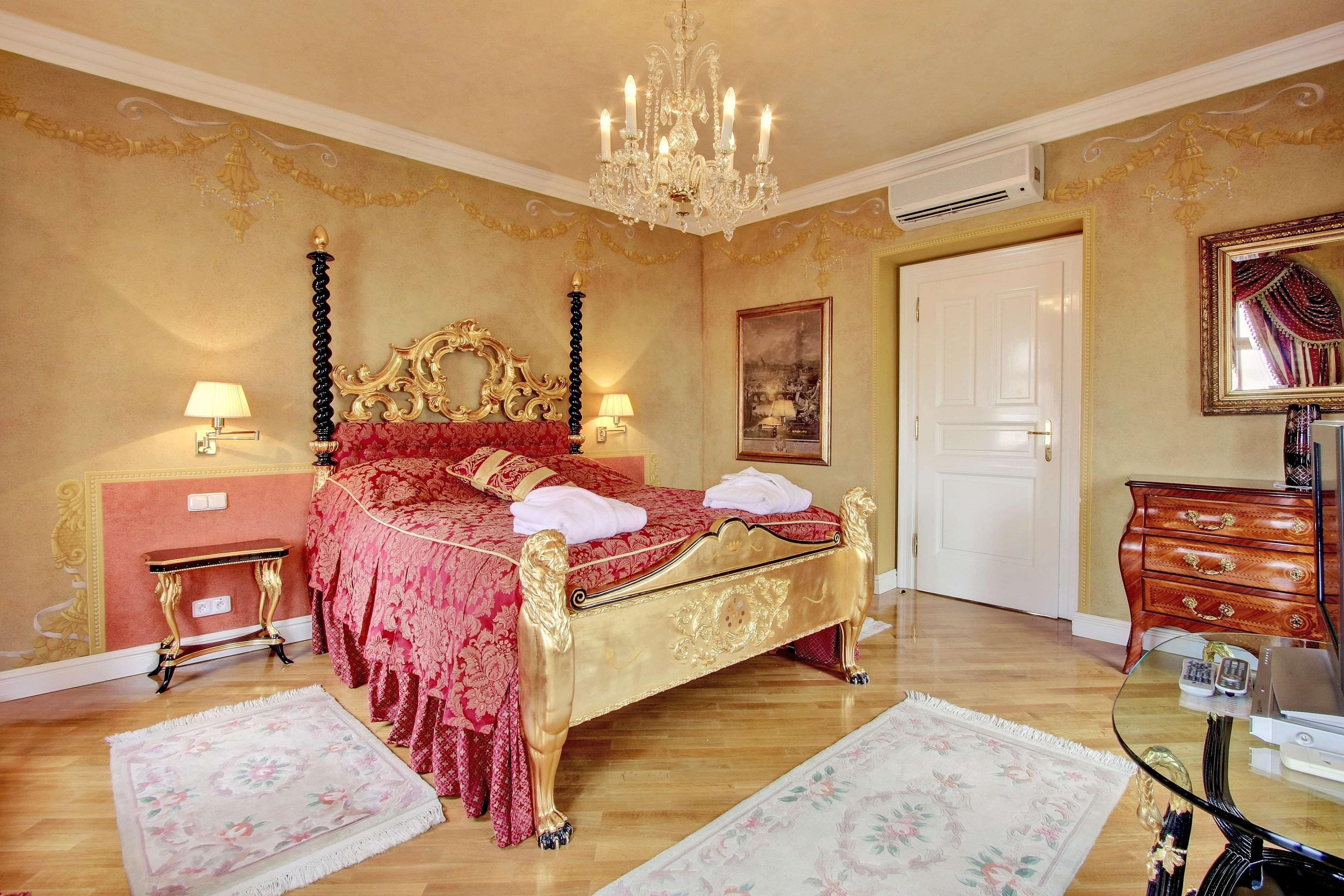 Alchymist Grand Hotel And Spa - Preferred Hotels & Resorts Prague Ngoại thất bức ảnh