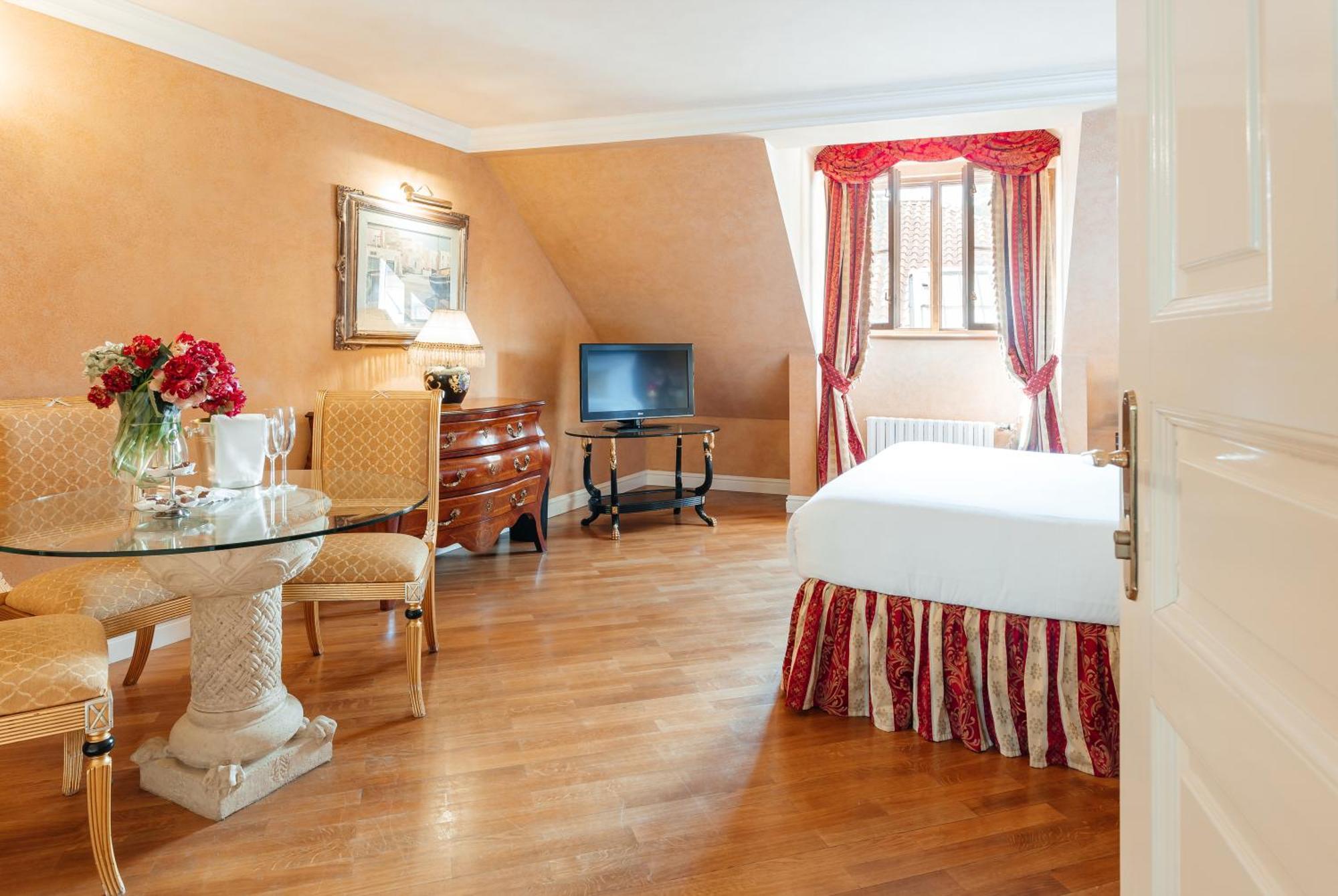 Alchymist Grand Hotel And Spa - Preferred Hotels & Resorts Prague Ngoại thất bức ảnh